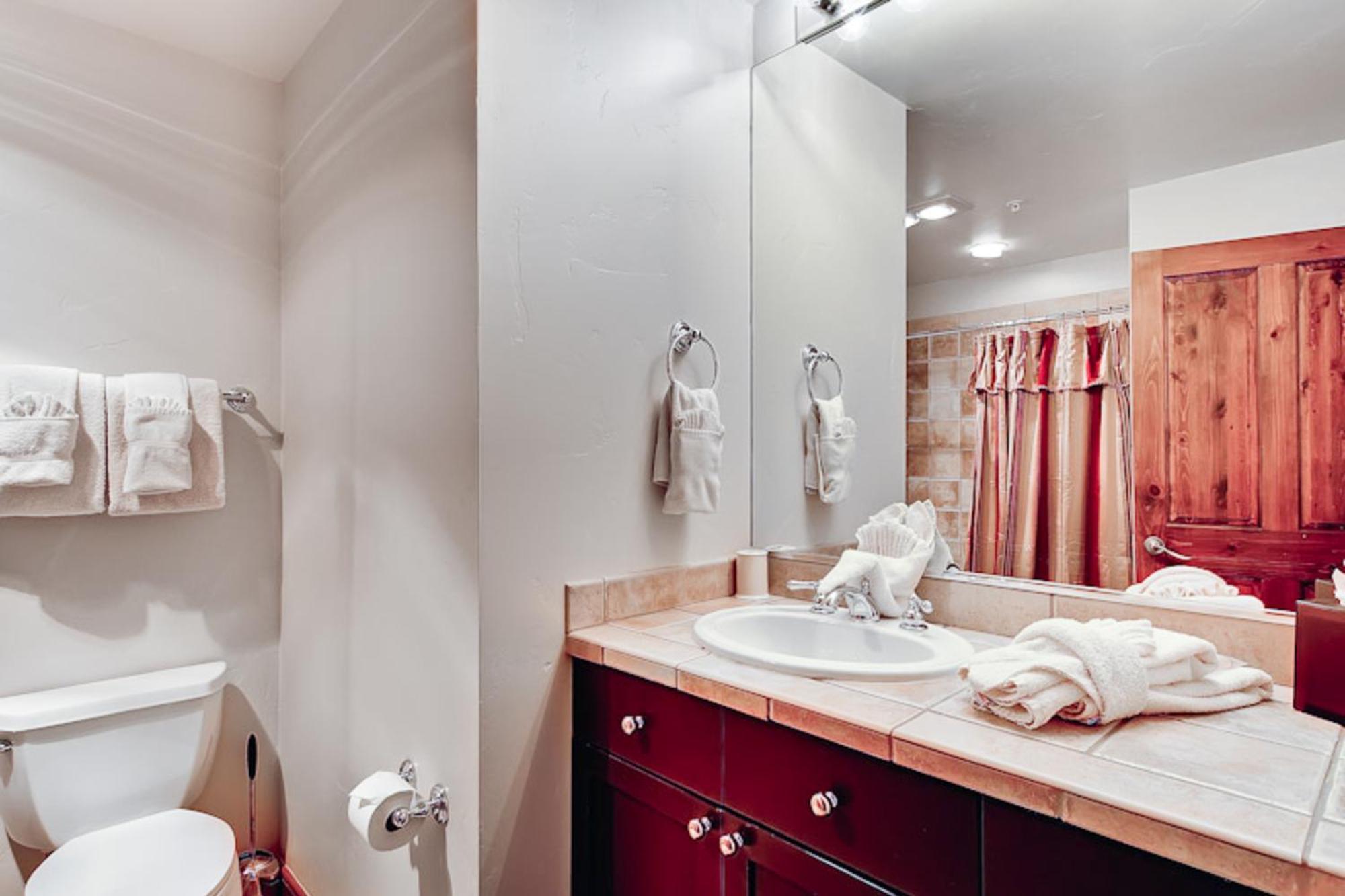 Main Street Junction Villa Breckenridge Room photo